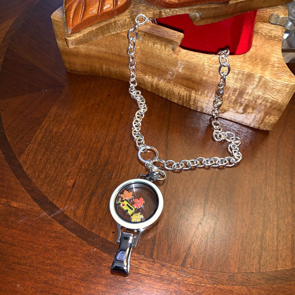 🦉Origami Owl Necklace🥰